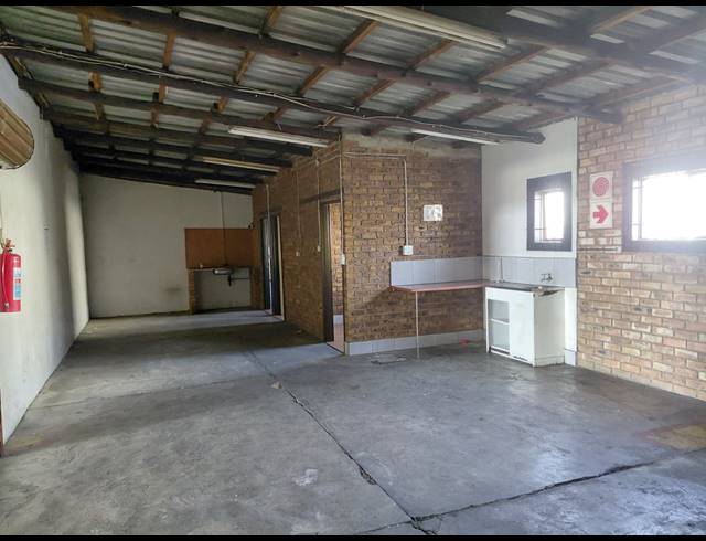 959M² WAREHOUSE TO LET IN POMONA